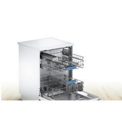 anh ben trong bosch sms63l02eu